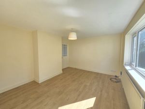 Lounge- click for photo gallery